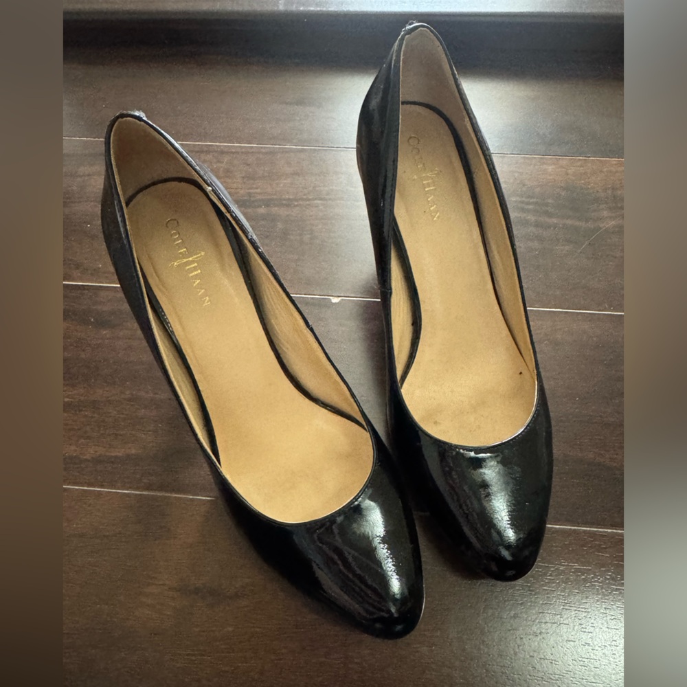 Cole Haan Dark Black Patent Pumps F13 D40947  Shoes Size 7.5